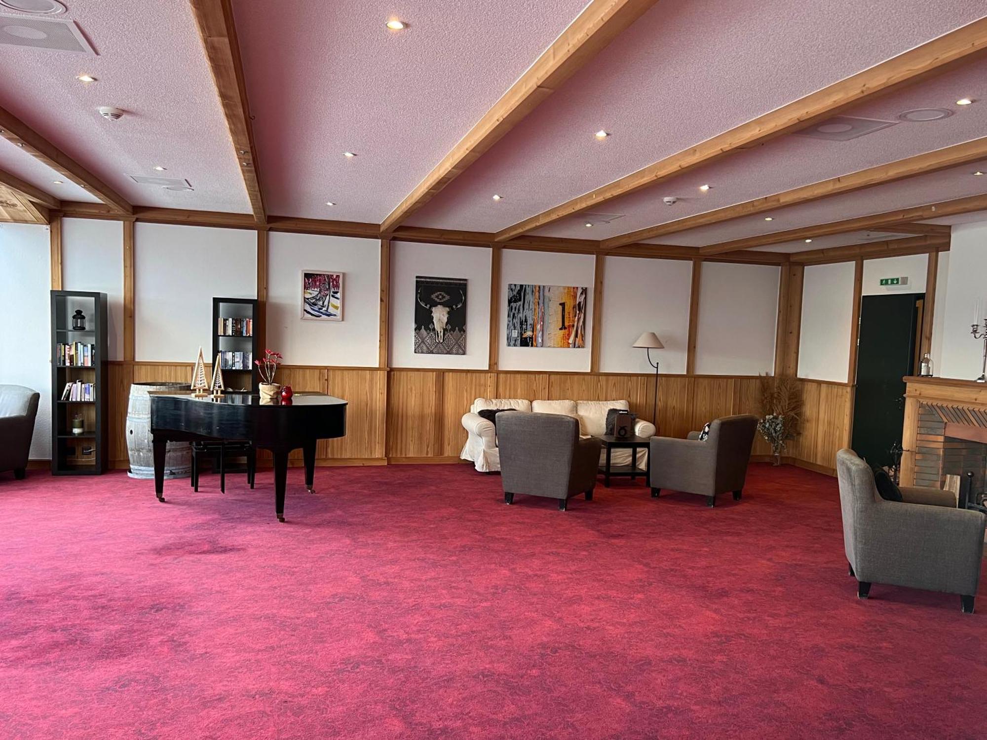 皇家木屋酒店 维松纳 外观 照片